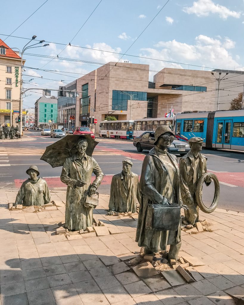 The 'anonymous passerby' is a well-known monument in Wroclaw